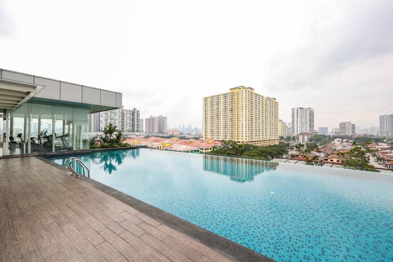 Pangsapuri Beautiful 3b2b For 6 Pax W Pool - Setapak
