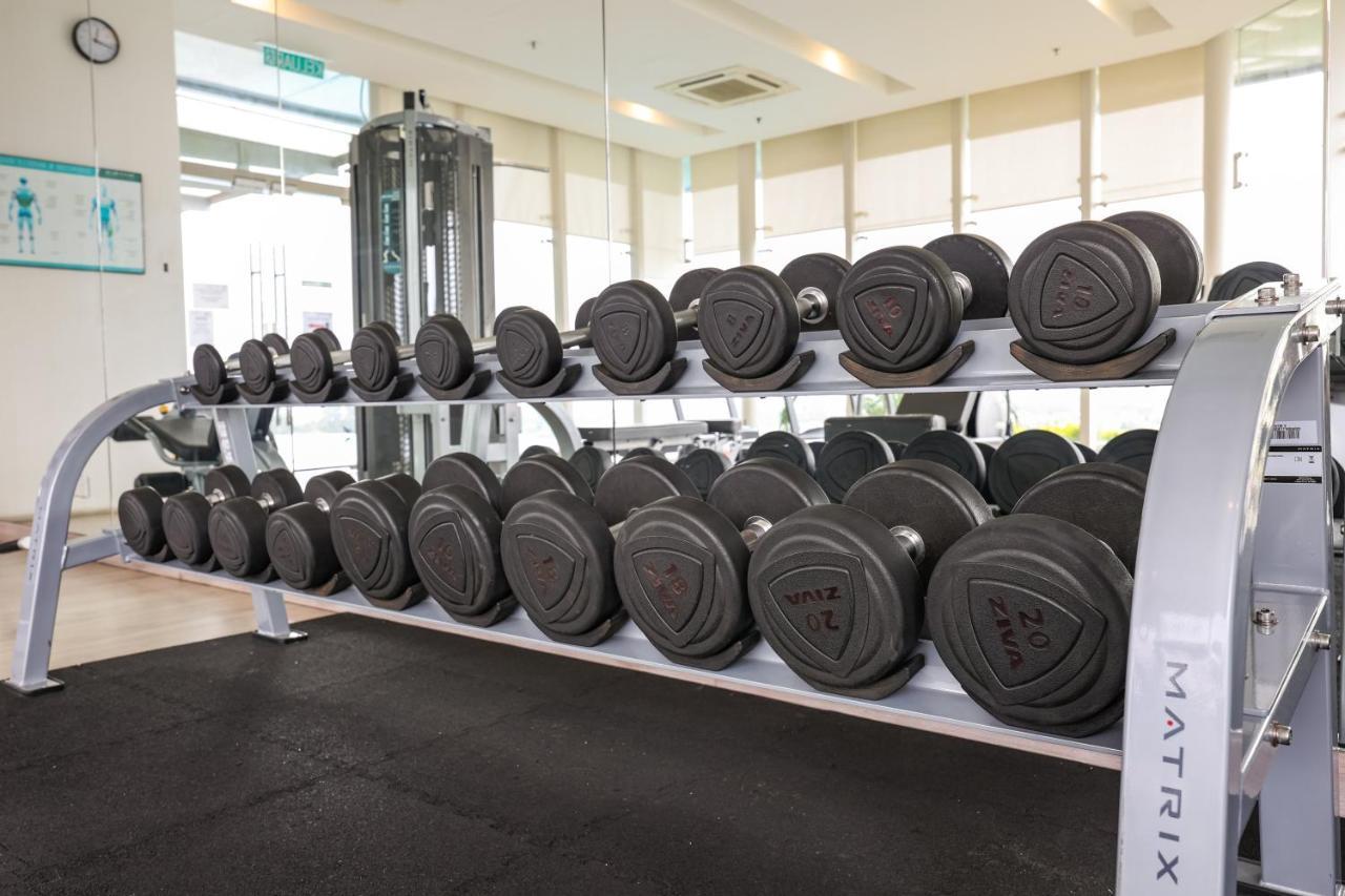 Beautiful 3b2b For 6 Pax W Pool - Setapak *